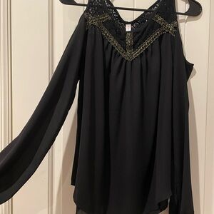 Xhilaration Black and Gold Women's Blouse